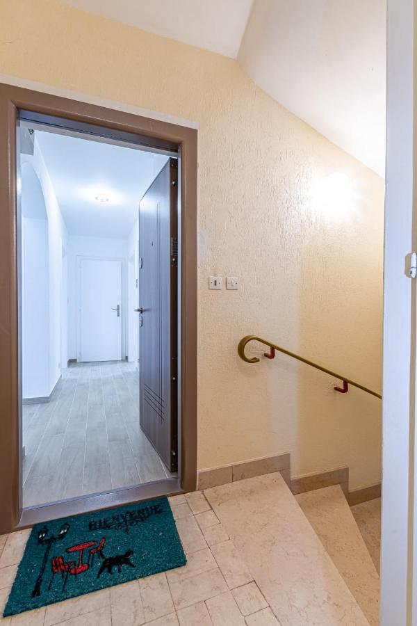 Les Trois Frontieres Apartment Terville Exterior photo